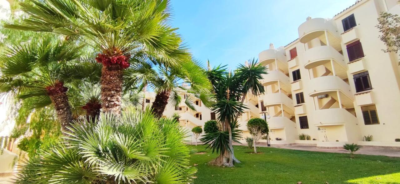Apartamento La Felicidad II By Denia Costa Exterior foto